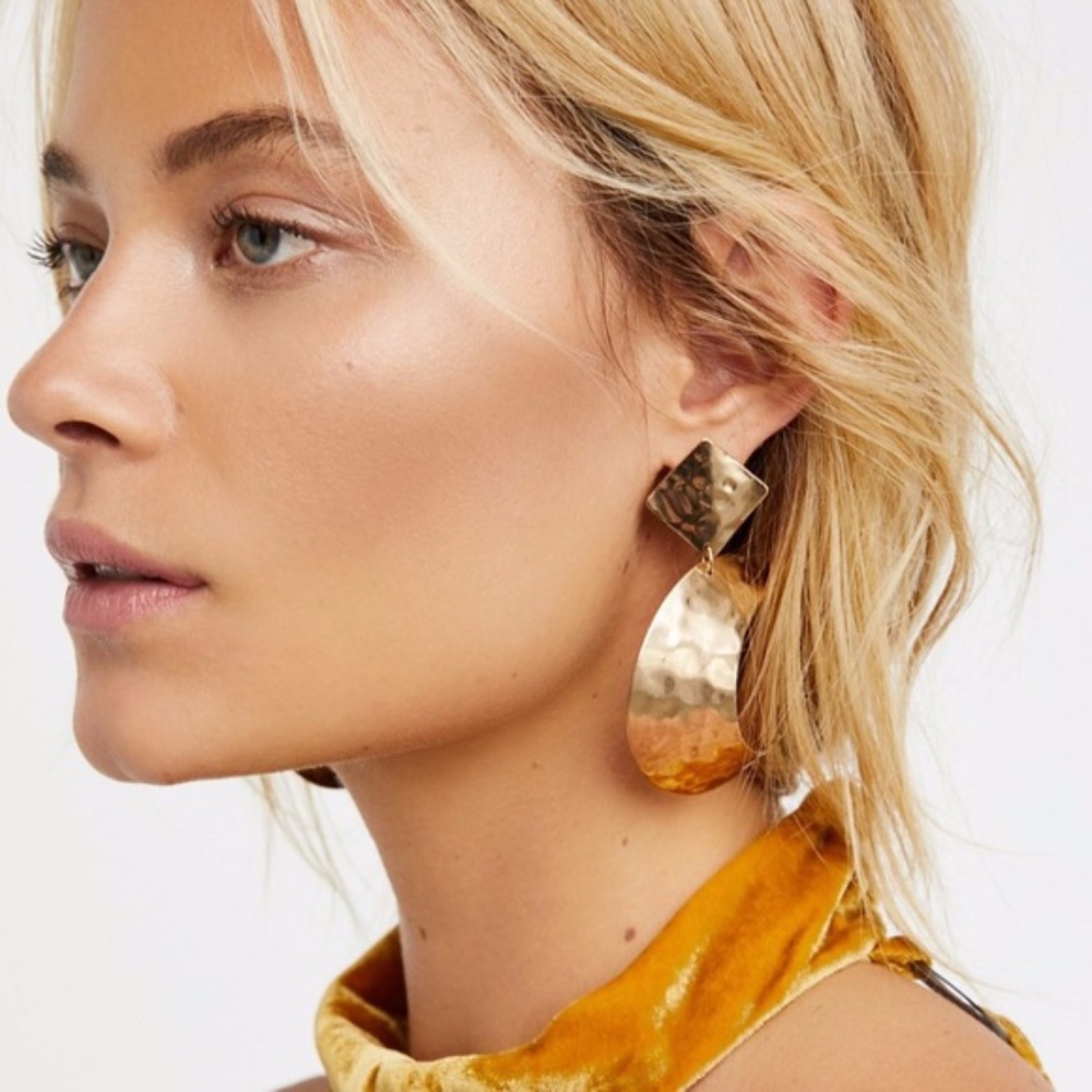Free People Silver Crescent Moon Earrings